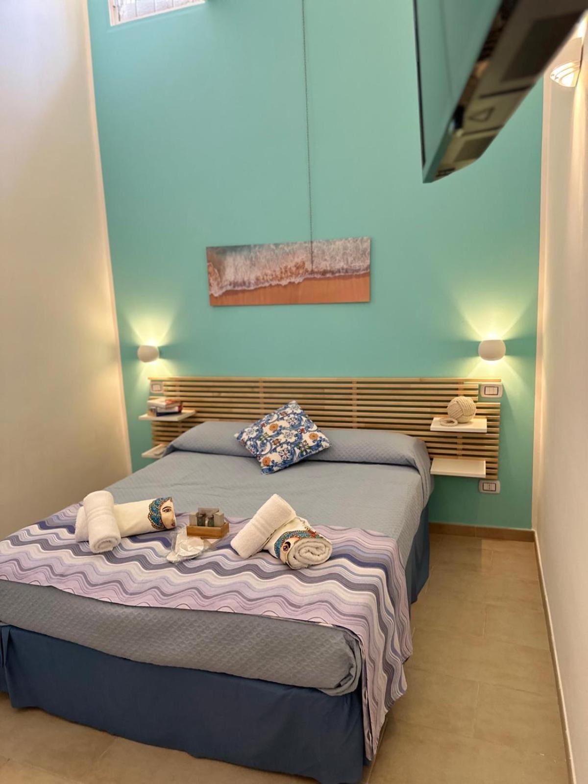 Madre Terra Airport Rooms And Suites Terrasini Exterior foto